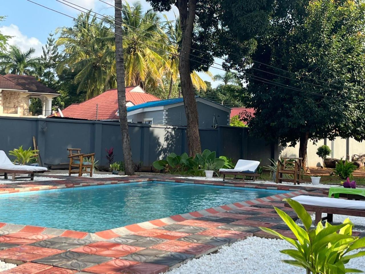 Bbq Lounge Apartment Dar es Salaam Exterior photo